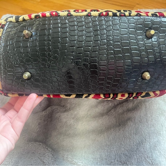 Coldwater Creek Indian Tapestry Hobo bag - Picture 4 of 10